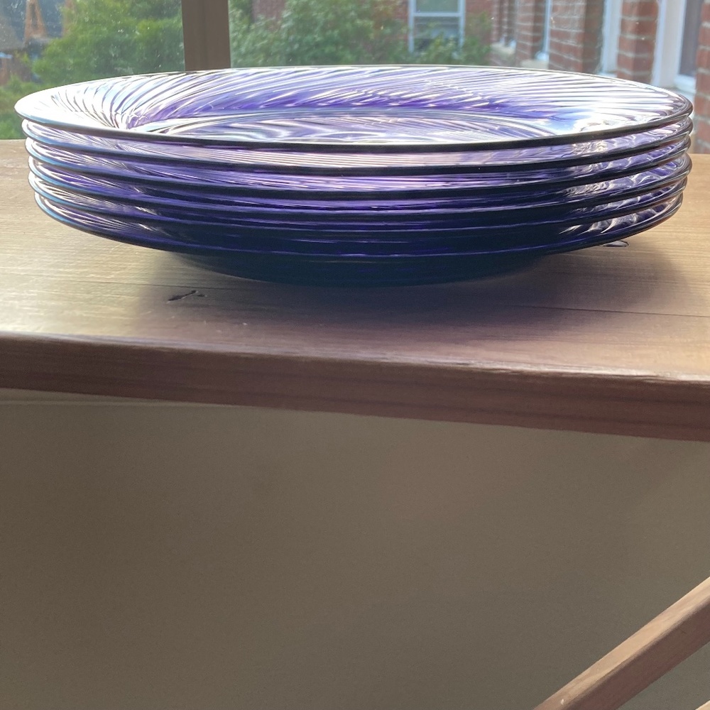 Set of Pyrex Festiva Corelle Coordinates Amethyst Dinner Plates